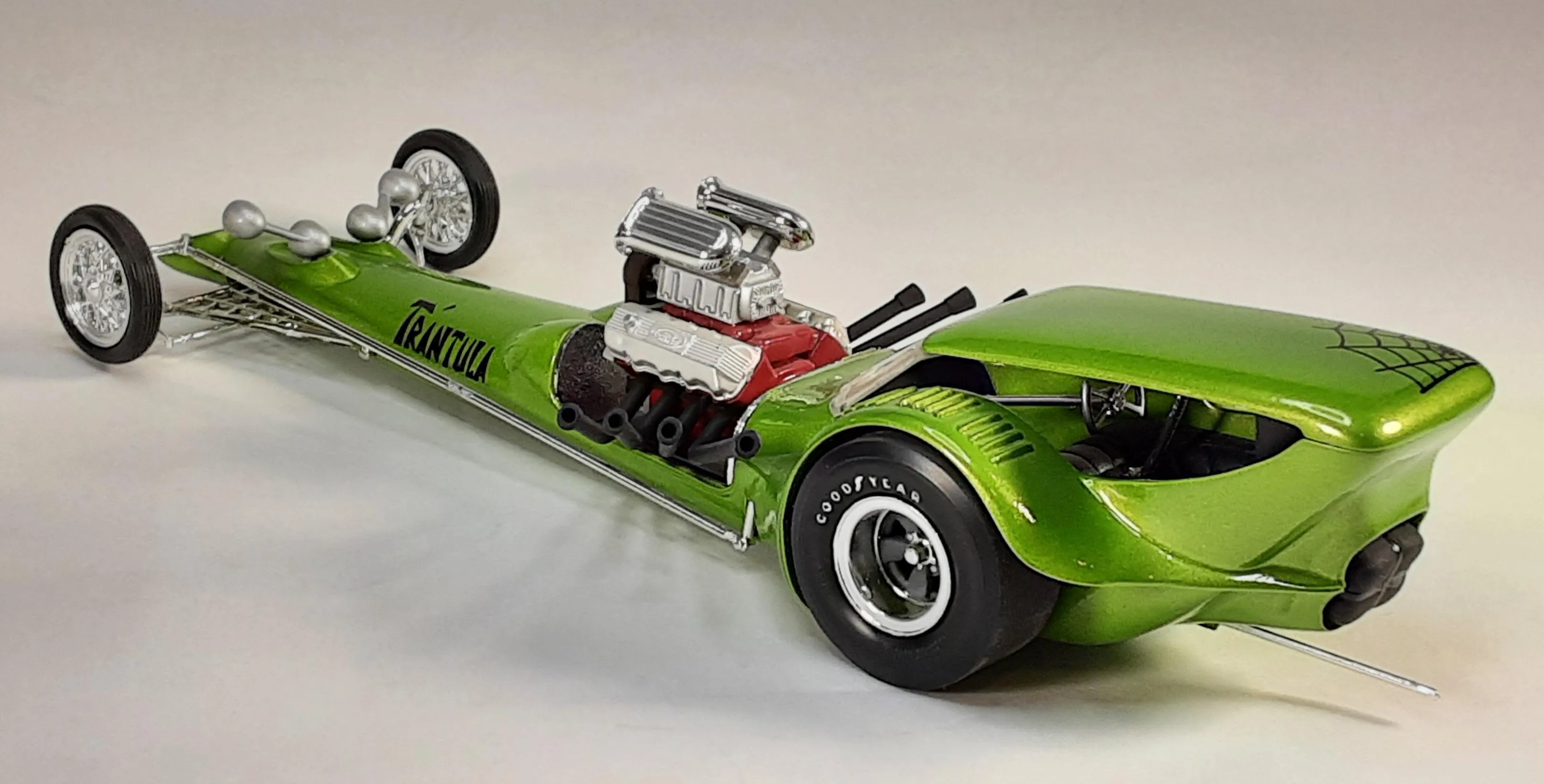 22005 tarantula car driving