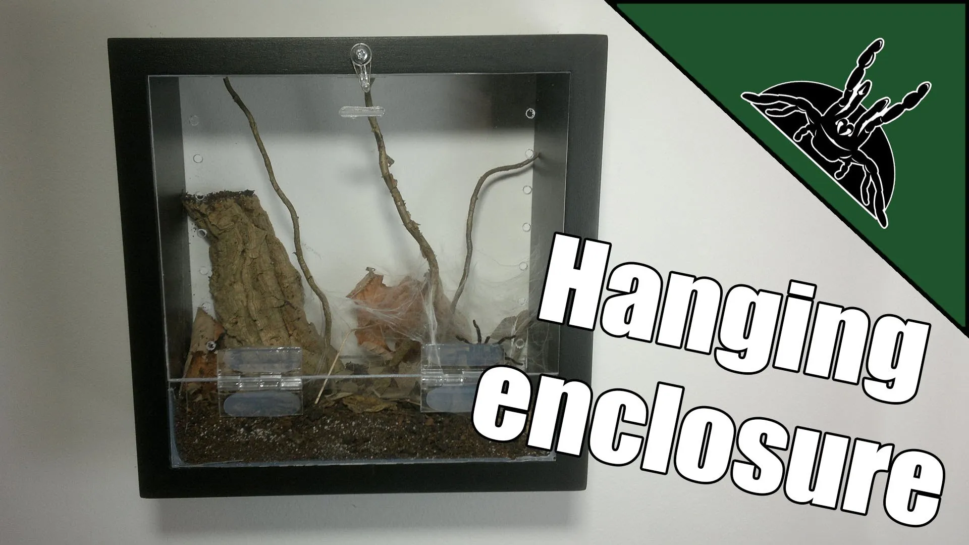 /img/22177-enclosure-cleaning.webp