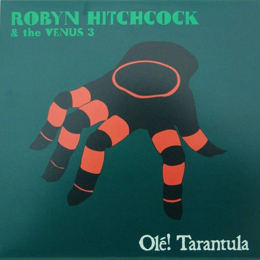 /img/22202-tarantula-molting.webp